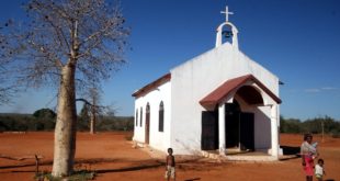 Religion, Fady und Traditionen in Madagaskar